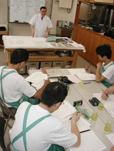 授業の様子（座学）